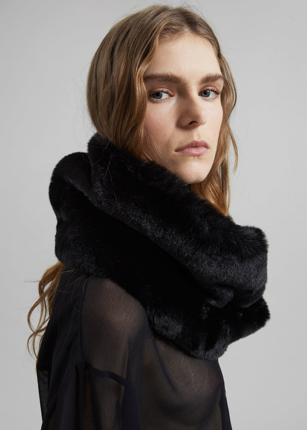 Ginevra Faux Fur Scarf - Black