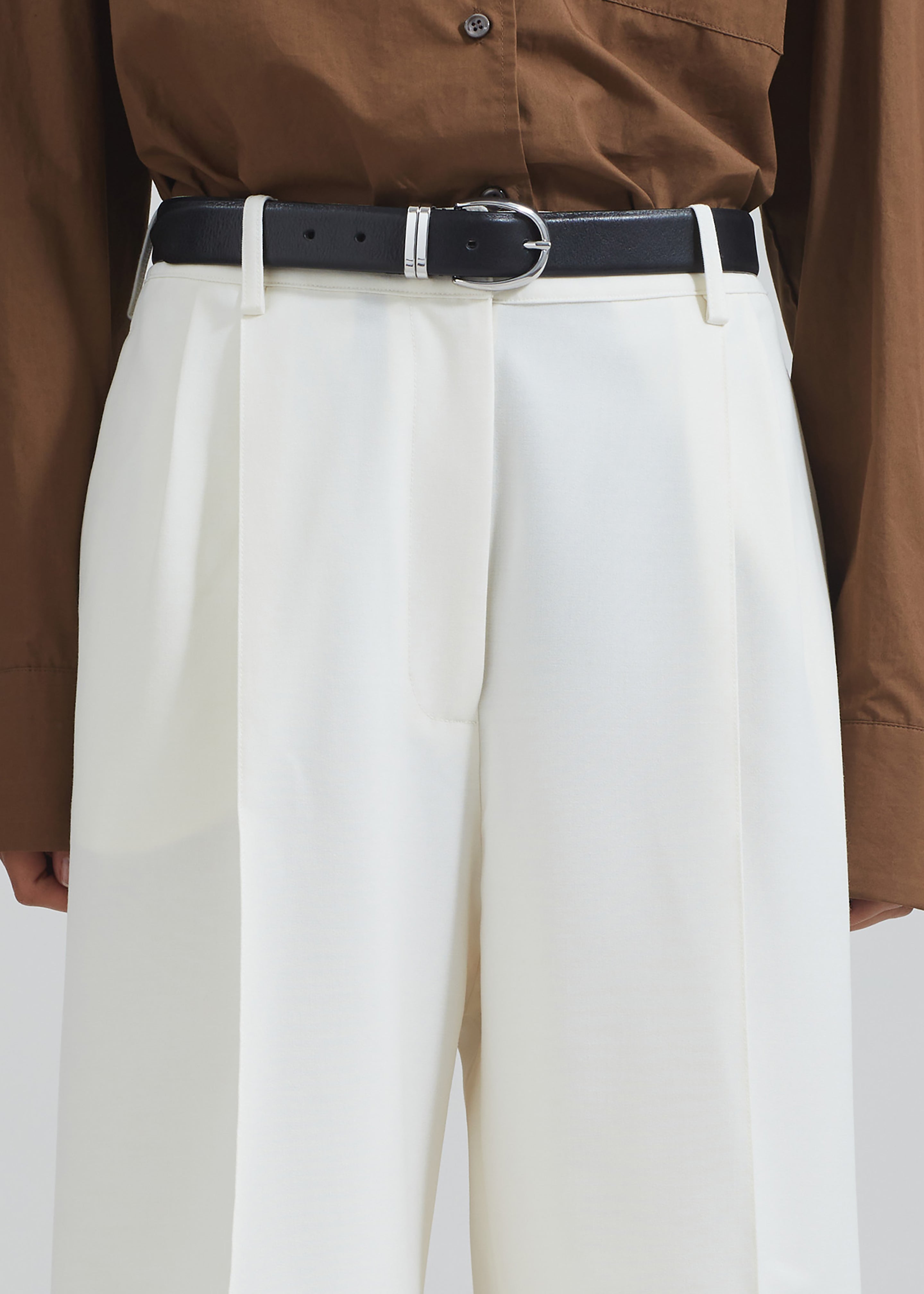 Ora Leather Belt - Black/Silver