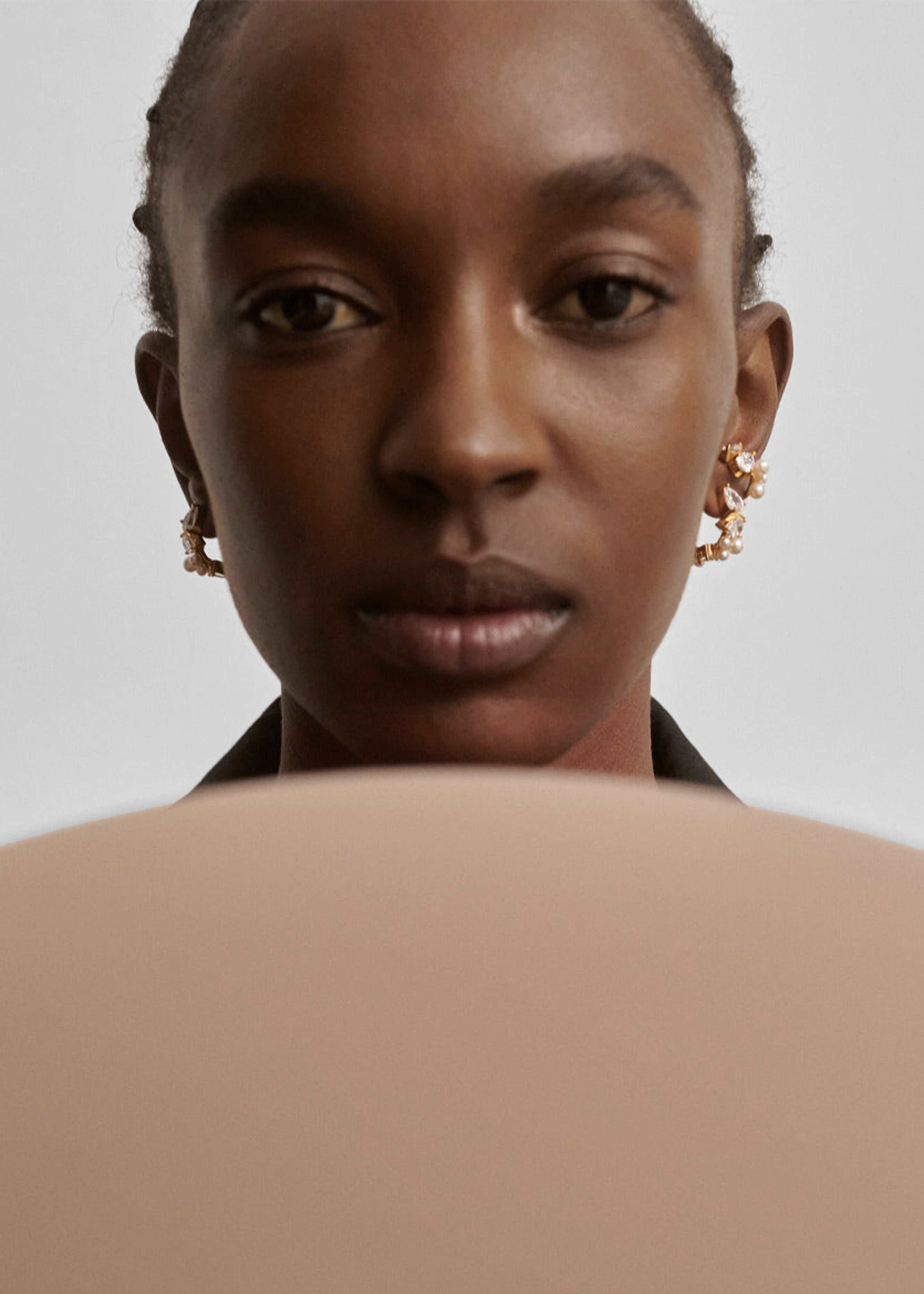 Completedworks Chasing Shadows Ear Cuff - Gold